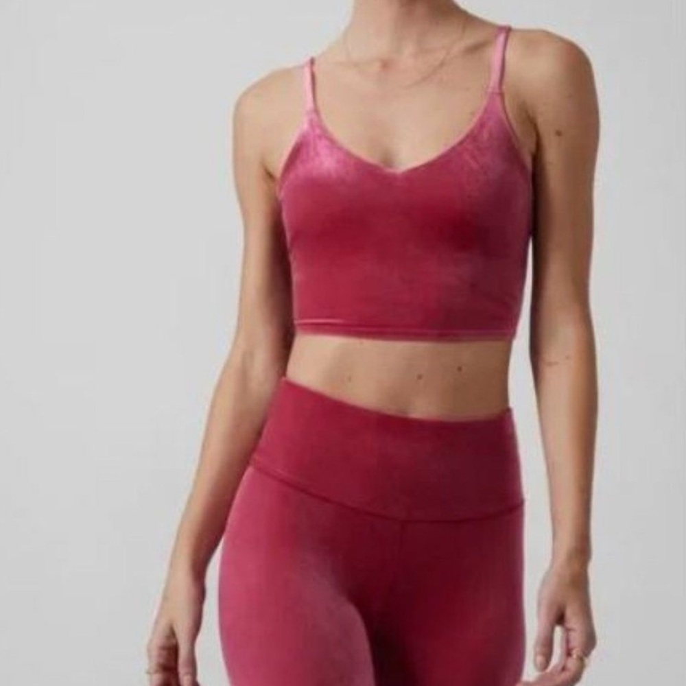 Athleta Elation V-Neck Velvet Crop Sports Bra in Pink, Size A-C XS